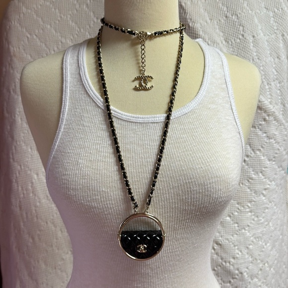 CHANEL  Metal Resin Quilted Flap Bag Hoop Mirror Necklace Black Gold - Picture 1 of 15